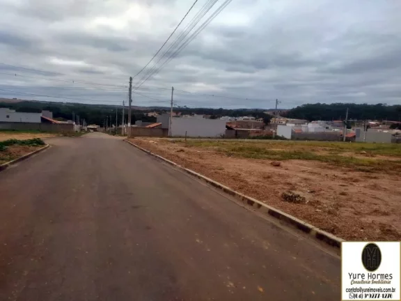 Imagem Lotes Fundo para Avenida Principal do Setor a 5 km do Centro