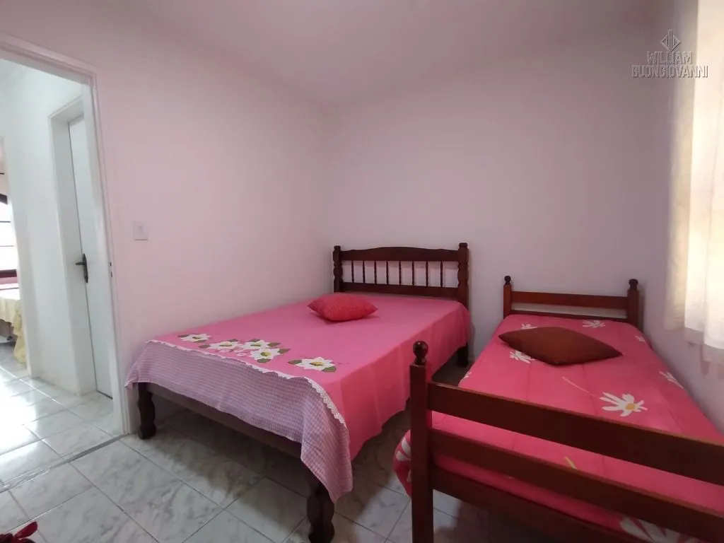 Imagem Sobrado em condomínio 2 dormitórios e piscina no bairro Imperador
