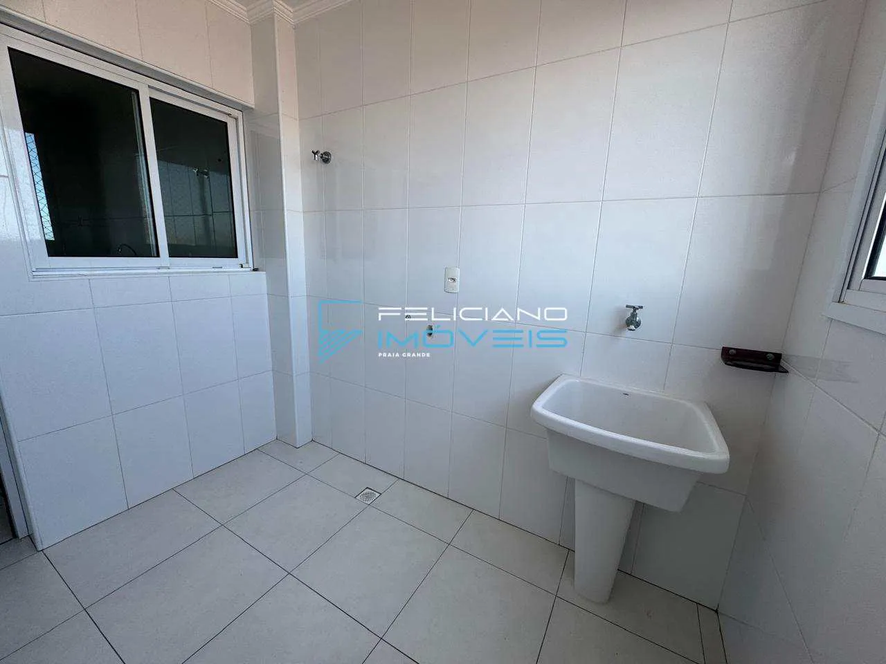 Imagem Apartamento com 2 quartos, Ocian, Praia Grande - R$ 677 mil, Cod: 6423