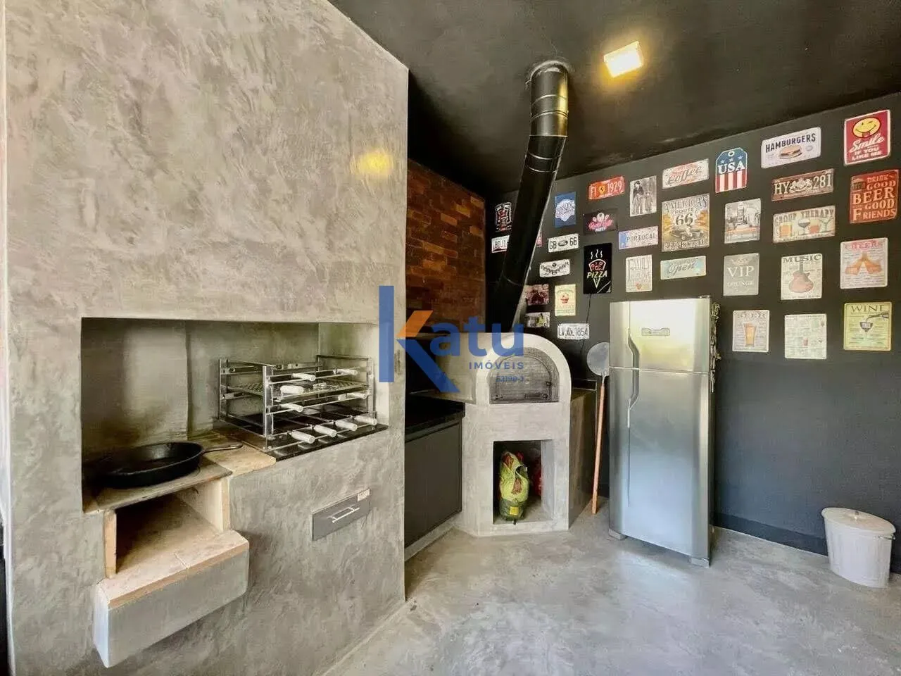 Imagem Esta casa exclusiva no Condomínio Ibi Aram (Itupeva - SP) possui 419,31 m² de terreno e 328,53 m²...