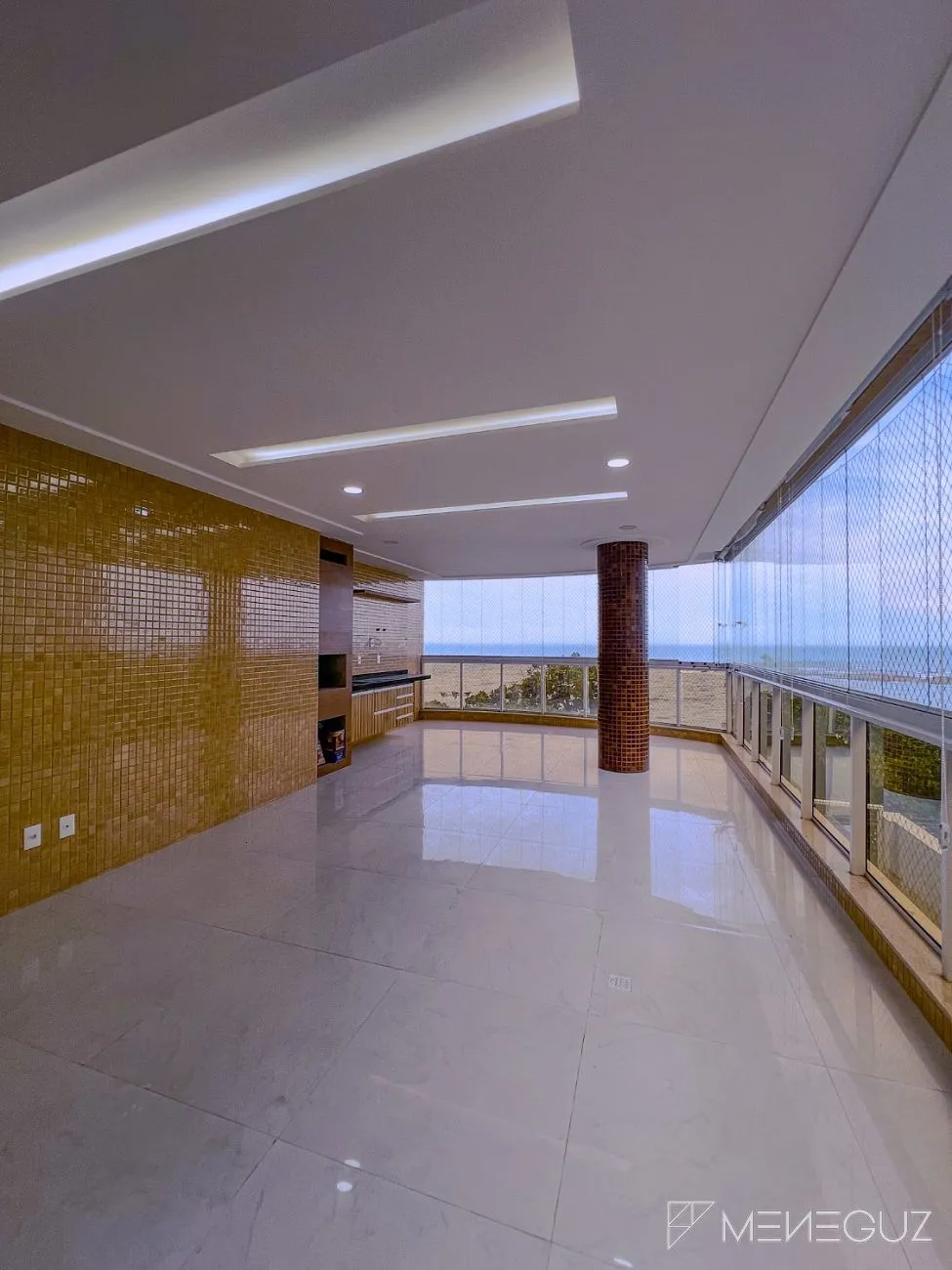 Imagem Apartamento 4 suítes no centro de Guarapari, de frente para o mar da Praia das Castanheiras