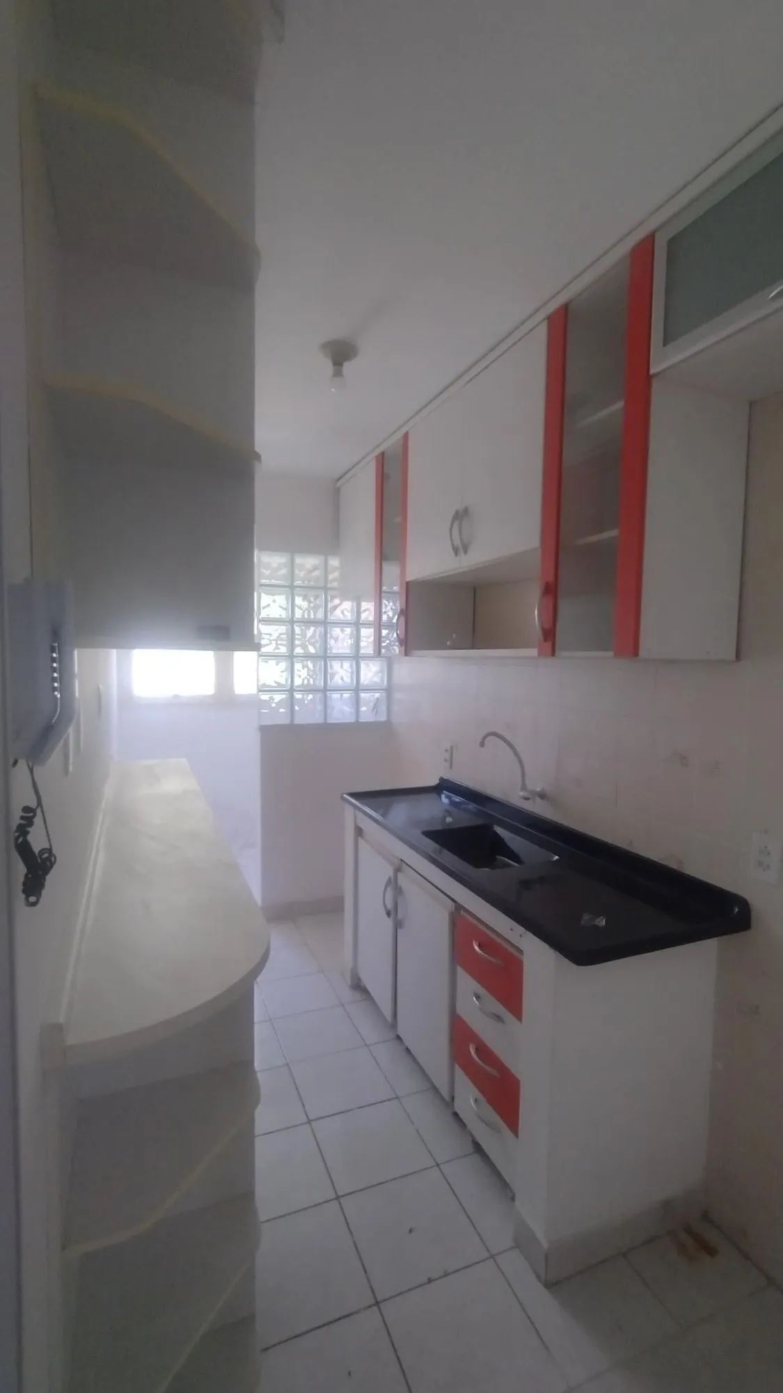 Imagem Apartamento 2 dormitórios com sacada no Partenon