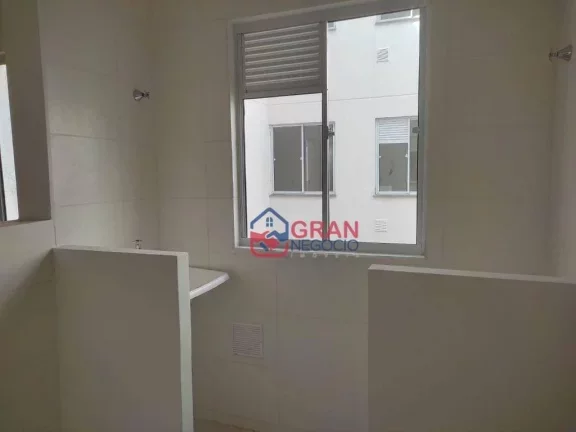 Imagem Apartamento com 2 dormitórios à venda - Jardim Itaqui - Campo Largo/PR
