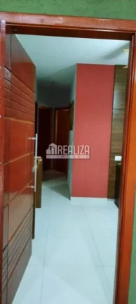 Imagem Casa à venda no bairro Jardim Elza Amuí IV, em Uberaba - 3 quartos, churrasqueira e móveis planejados