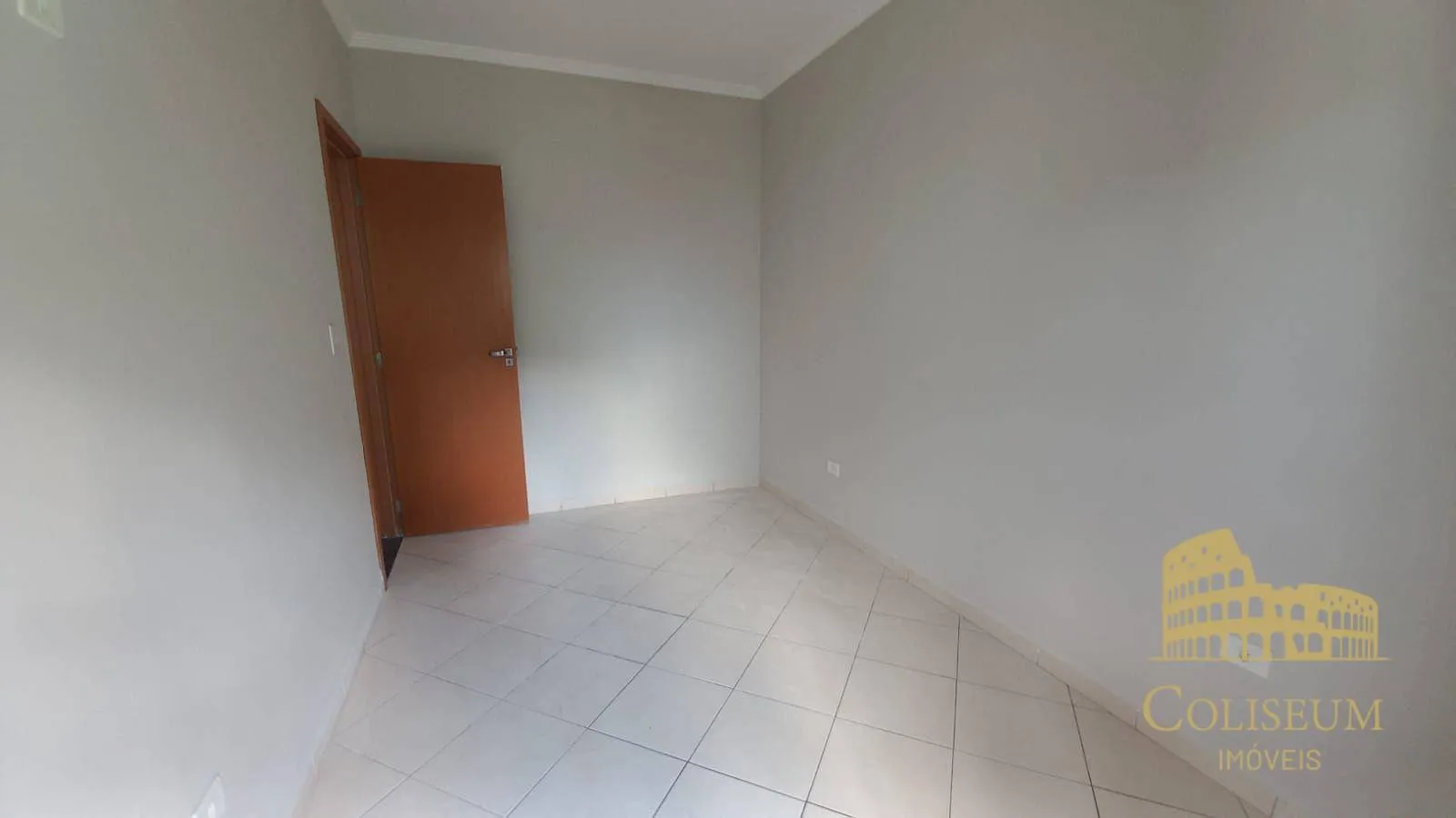 Imagem Apartamento com 2 dormitórios à venda, 72 m² por R$ 460.000,00 - Aviação - Praia Grande/SP