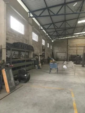 Imagem Galpão Industrial no Putim