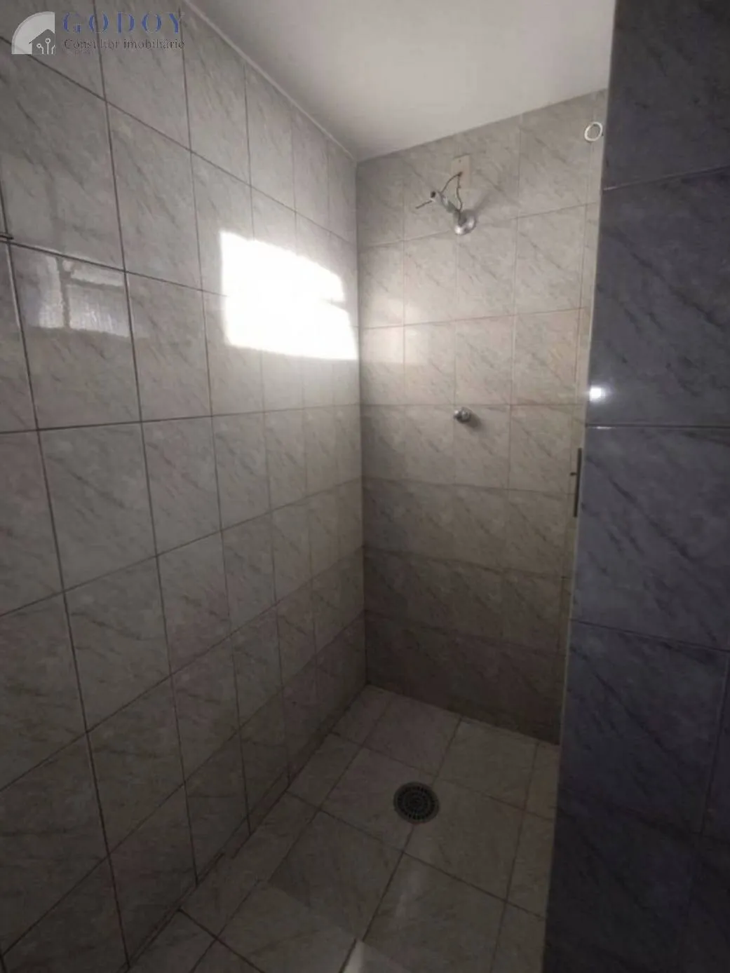 Imagem Casa ampla com 4 quartos, suíte, rancho e garagem em ótima localização