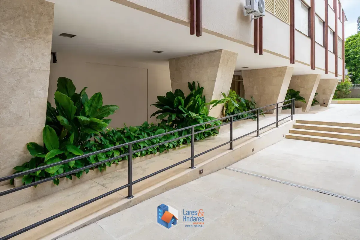 Imagem Apartamento para venda em Santa Cecília com 3 quartos, sendo 1 suíte, 210m²