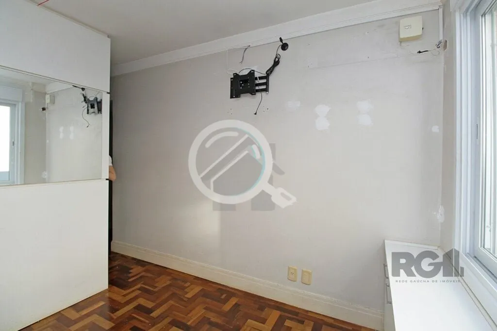 Imagem Cobertura 2 dormitórios no bairro Cidade Baixa em Porto Alegre/RS. Totalmente reformada, pronta par...