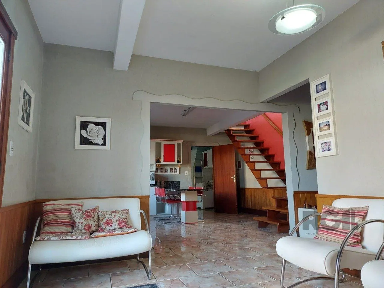 Imagem Casa sobrado, 2 dormitórios, 1 suíte, vaga de garagem, Bairro Pq da Matriz