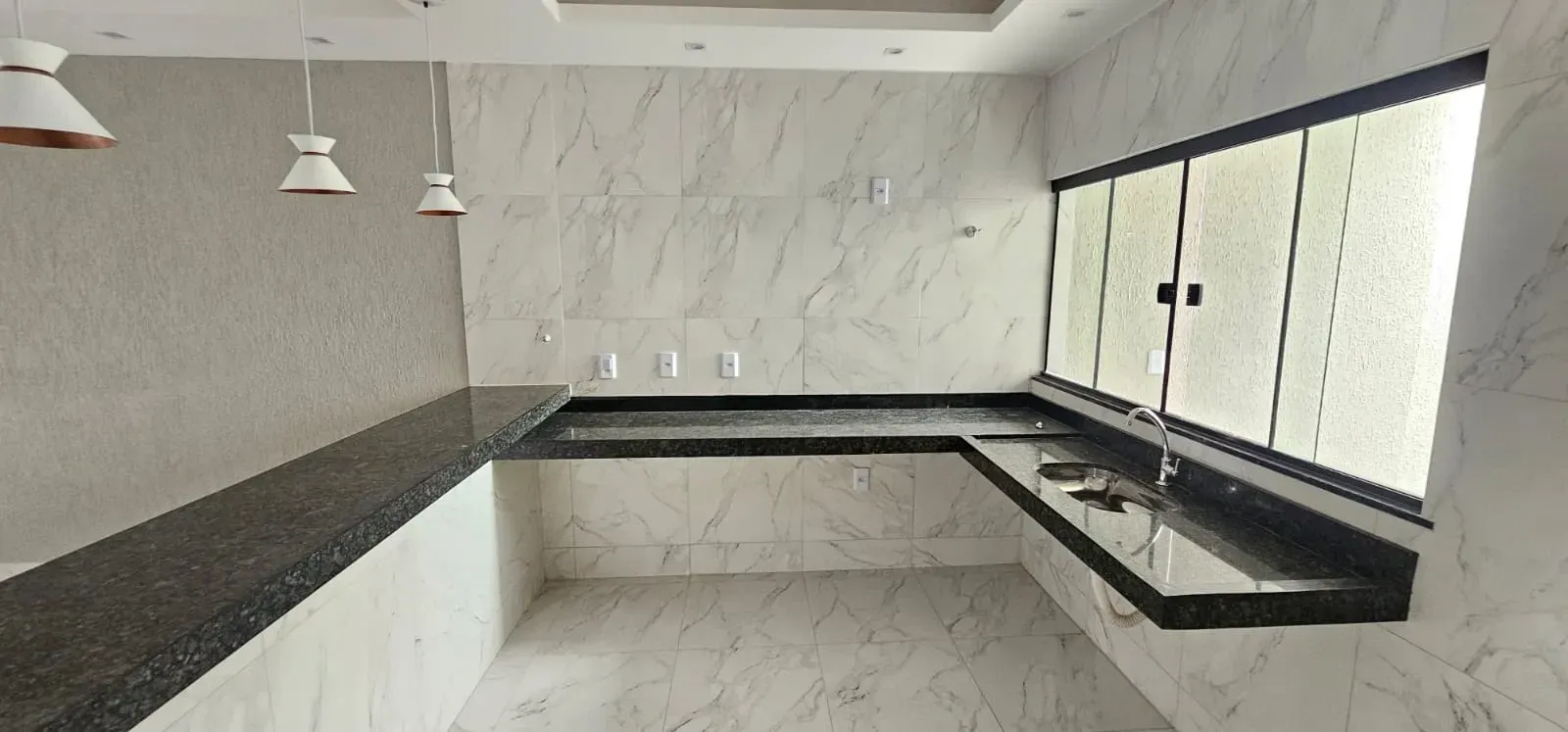 Imagem Casa com 2 Quartos à Venda, 85 m² em Setor Monte Sinai - Trindade