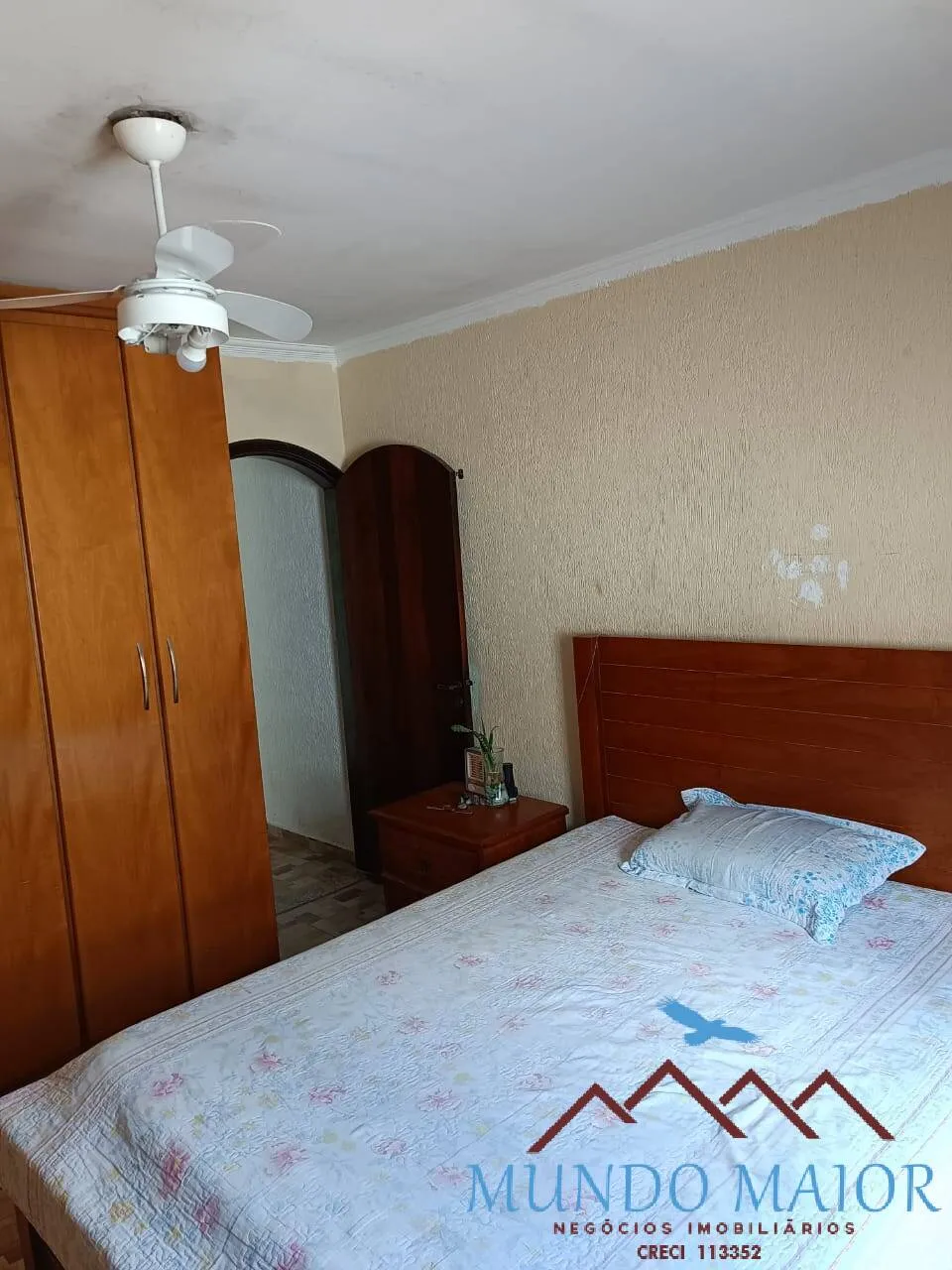 Imagem Sobrado Centro - 3 dormitorios e 1 suite e 2 Vagas -Casa Branca!!