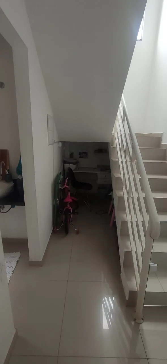 Imagem Casa à venda 2 Quartos, 1 Suite, 2 Vagas, 200M², Parque das Palmeiras, Pindamonhangaba - SP