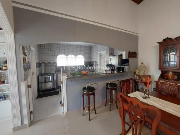 Imagem Casa À venda no Condomínio Monte Acrópolis em Valinhos com 3 dormitórios sendo 1 suíte, local d...