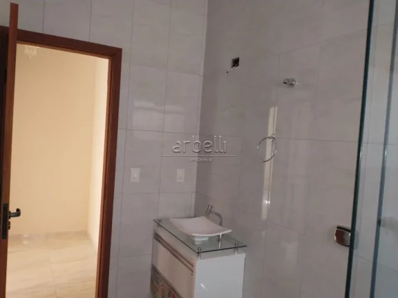 Imagem CASA COM ÓTIMO ACABAMENTO ,PORTÃO AUTOMÁTICO, SALA GRANDE COM SACADA,SUÍTE COM CLOSET, BANHEIRO ...