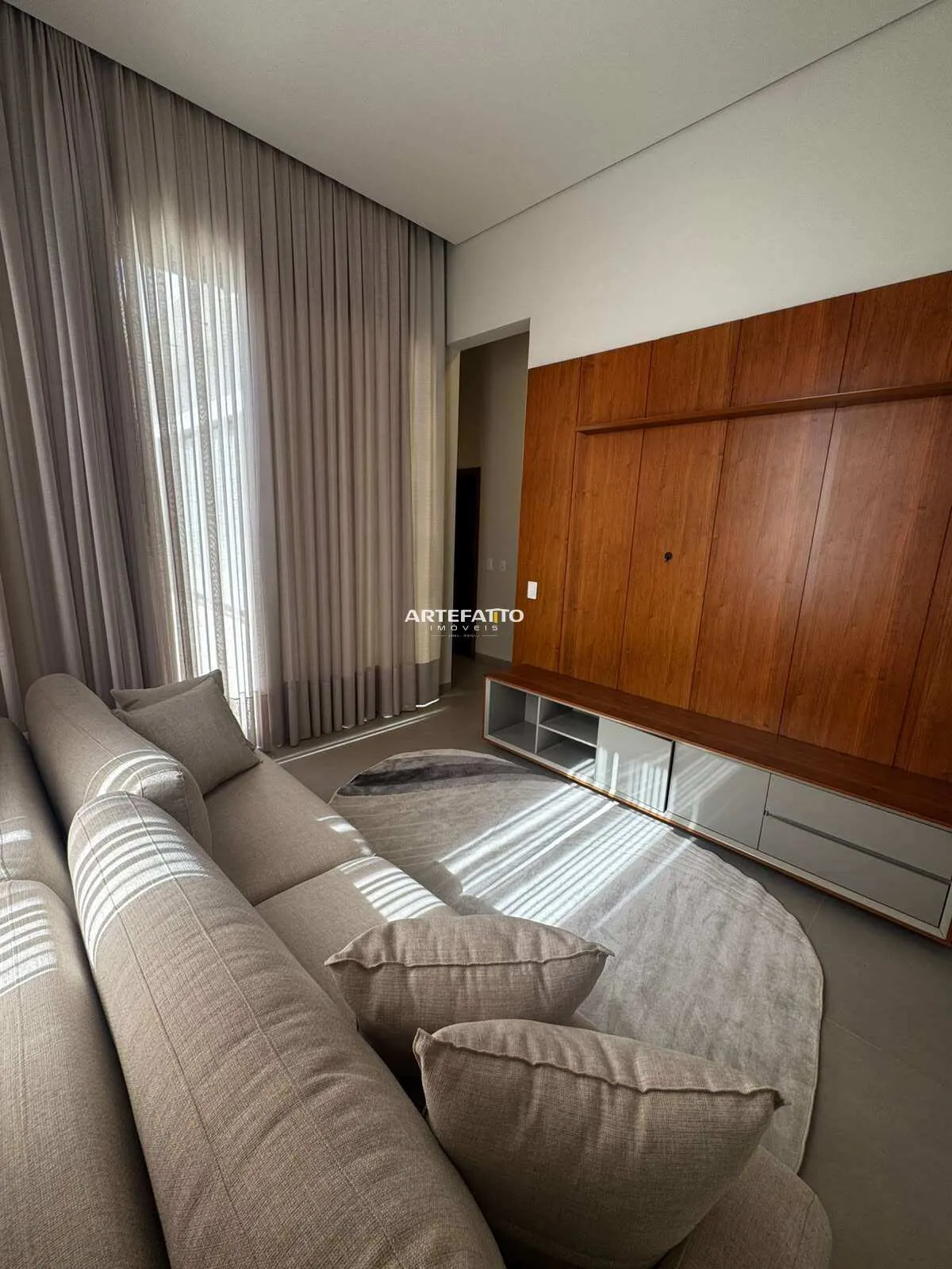 Imagem Casa de condomínio à venda em Rifaina, Condomínio Portal do Lago, com 3 quartos, 222m2