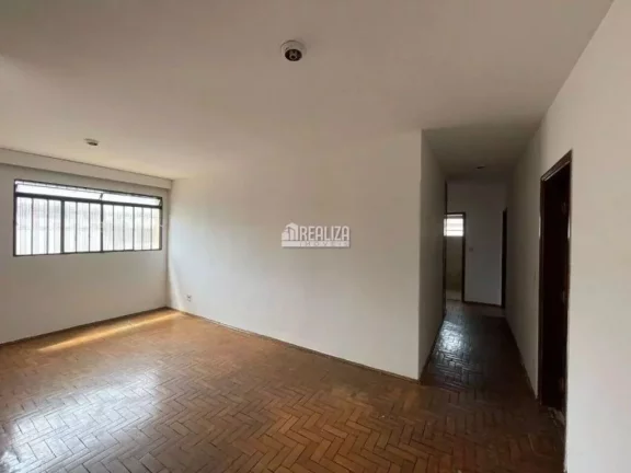Imagem Lindo apartamento à venda no Bairro Olinda, Uberaba - 3 dormitórios