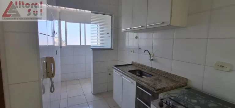 Imagem Apartamento à venda em Praia Grande-SP, Tupi: 1 quarto, 1 sala, 1 banheiro, 1 vaga de garagem, 53m² de área!