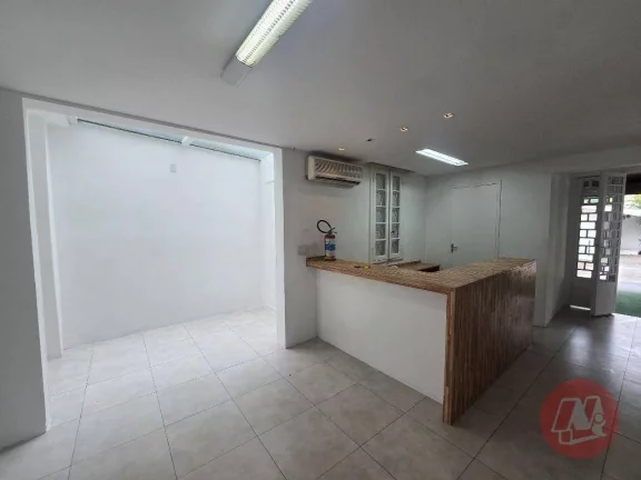 Imagem Casa para alugar, 376 m² por R$ 10.105,00/mês - Santa Cecília - Porto Alegre/RS