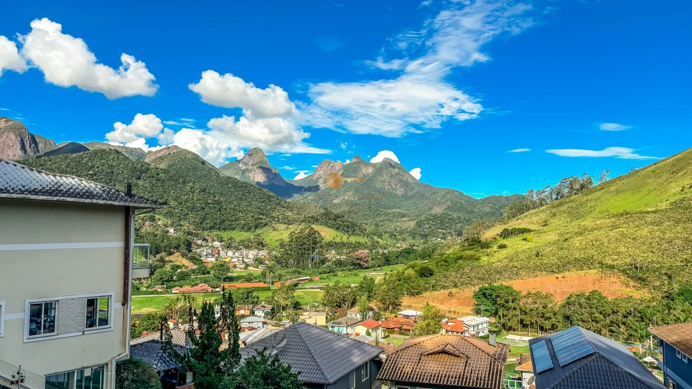 Imagem Terreno em Condomínio para Venda em Teresópolis / RJ no bairro Vargem Grande