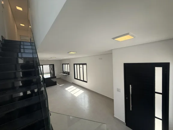 Imagem Linda Casa com Piscina no Residencial Nova Jaguari
