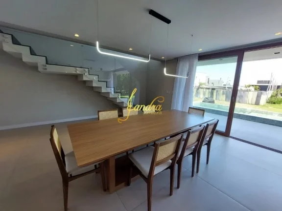 Imagem Sobrado beira de lago com 05 suítes piscina mobiliado e decorado