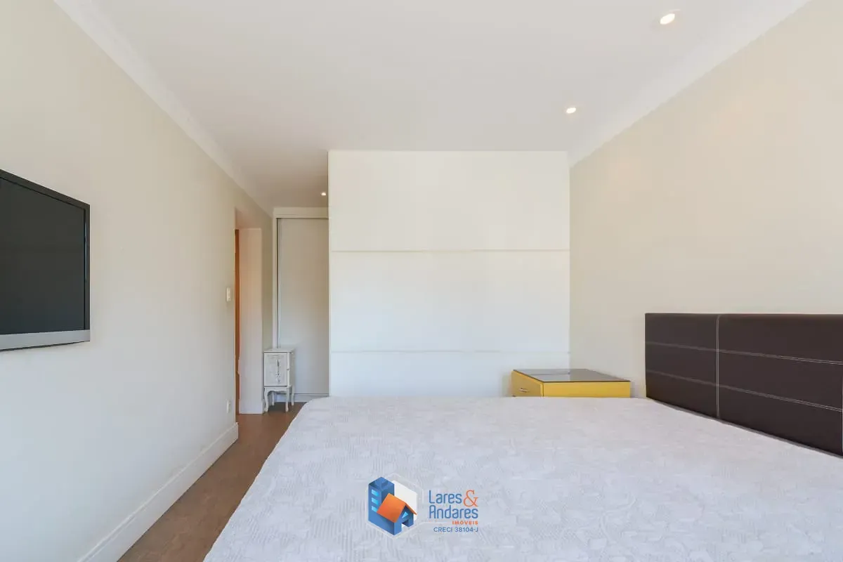 Imagem Apartamento para venda em Pinheiros com 3 quartos, sendo 1 suíte, 157m²