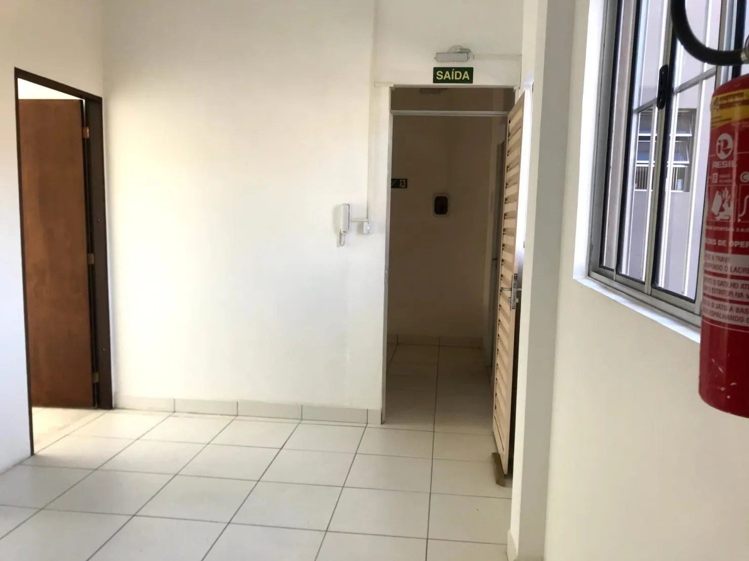 Imagem Comercial para Locação 1 Quarto, 44M², Centro, Pindamonhangaba - SP | rua jose martiniano vieira ferraz