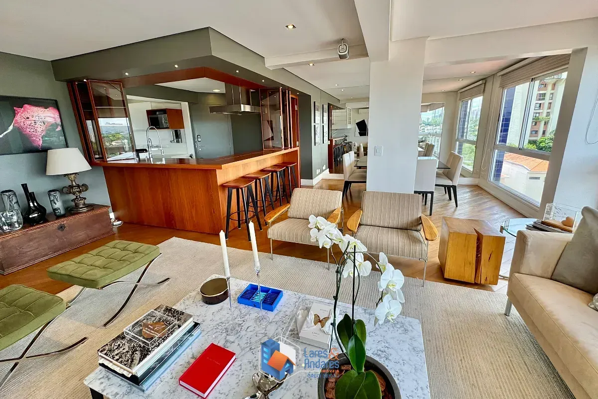 Imagem Cobertura para venda em Jardim Guedala com 3 quartos, sendo 2 suítes, 236m²