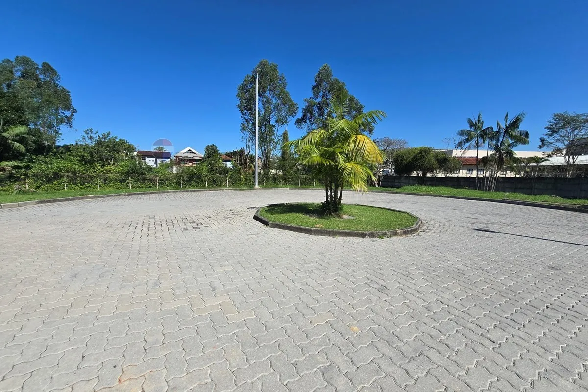 Imagem TERRENO COM FUNDAÇÃO E PROJETO DE CASA DUPLEX EM CONDOMÍNIO FECHADO - VARGEM PEQUENA