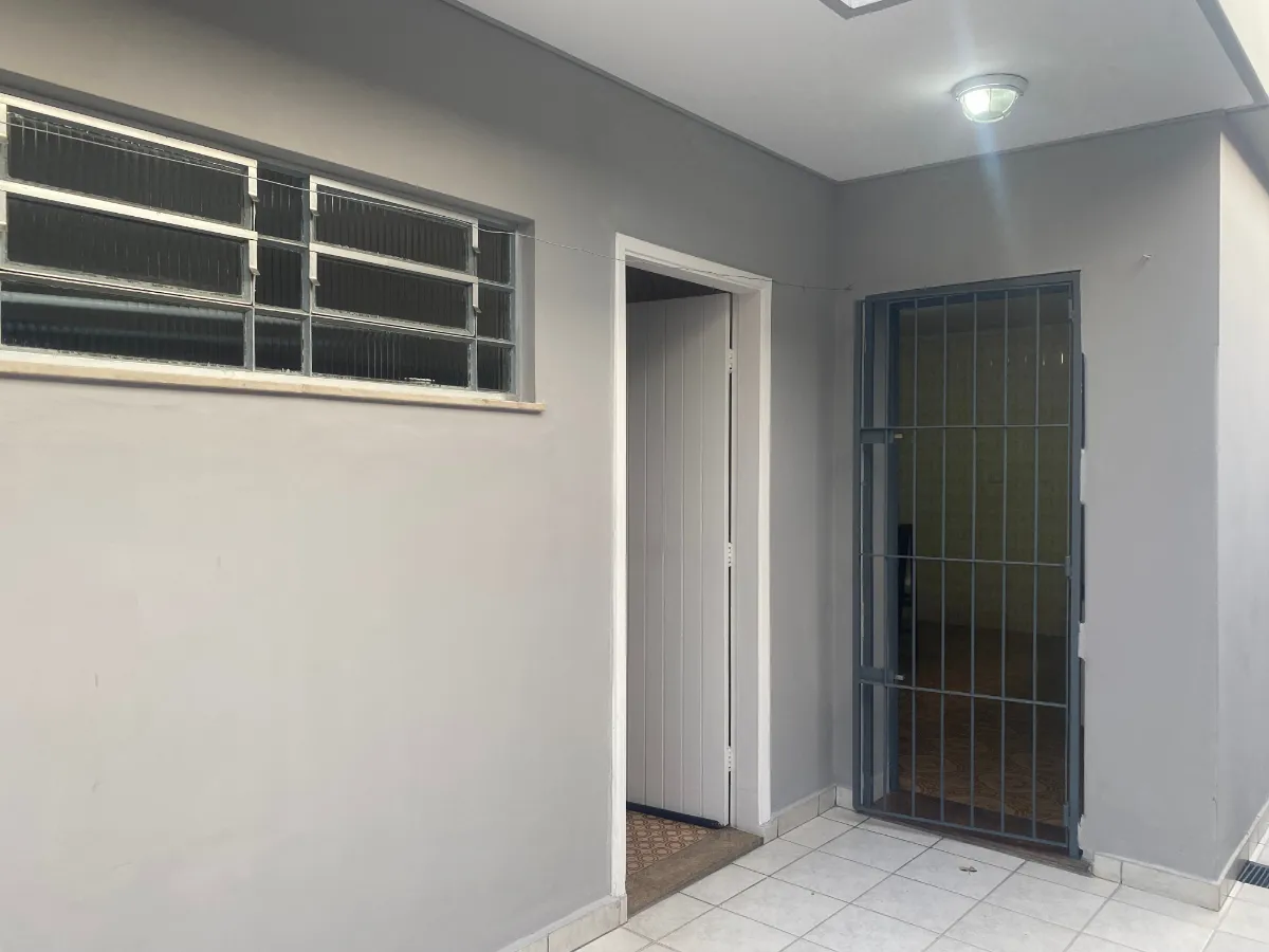 Imagem Sobrado para venda em Vila Anastácio com 4 quartos, 200m2