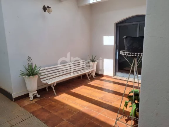 Imagem Casa à venda - Centro