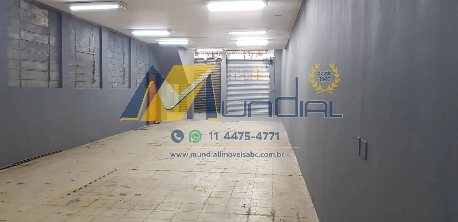 Imagem Salão Comercial 150m² com 2 Vagas e Excelente Visibilidade