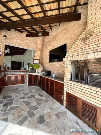 Imagem Casa espetacular em condomínio fechado