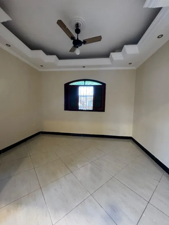 Imagem CASA COM 100,00 m² - GUILHERMINA - PRAIA GRANDE SP