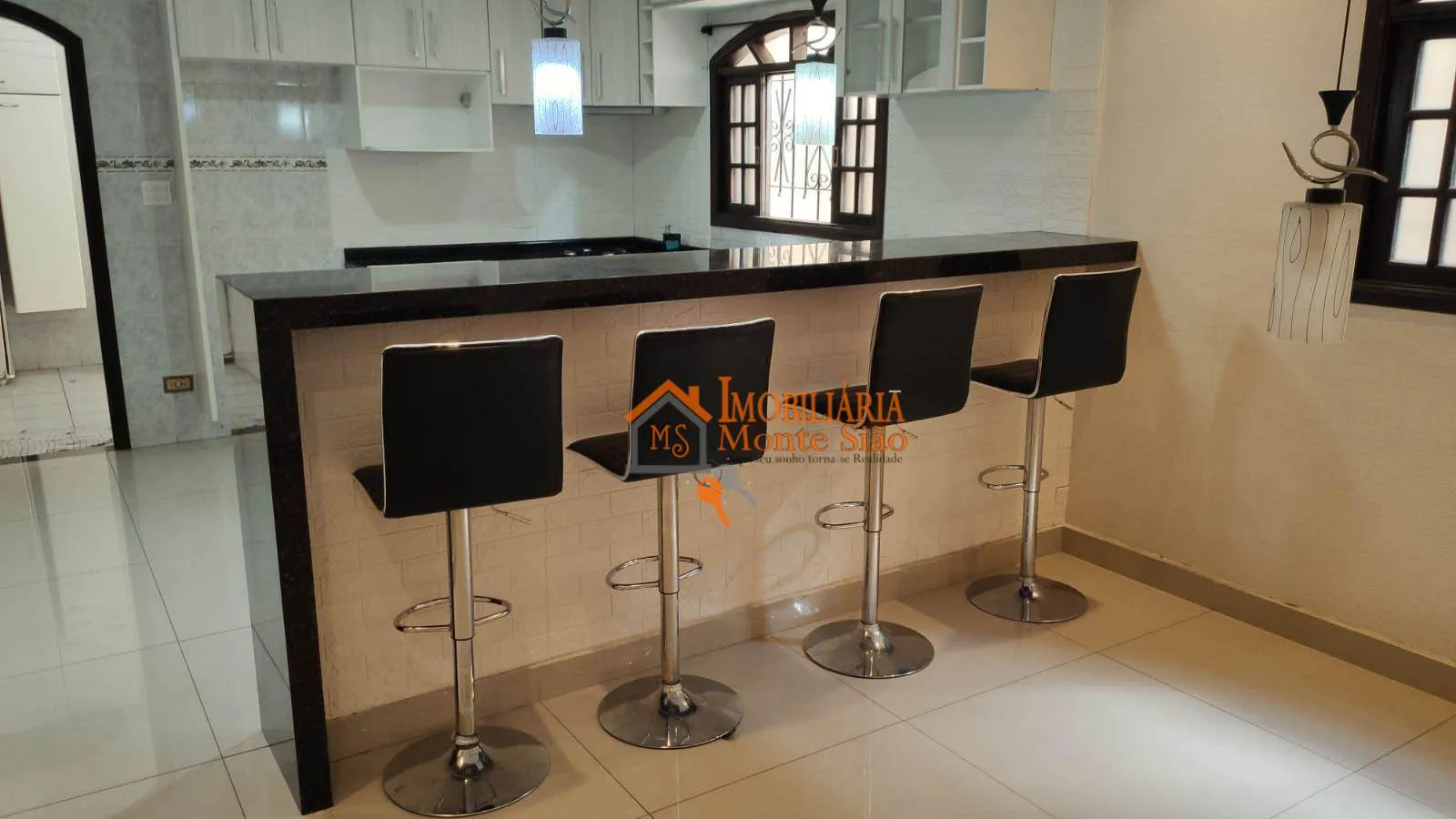 Imagem Sobrado com 3 dormitórios à venda, 150 m² por R$ 485.000,00 - Jardim São João - Guarulhos/SP