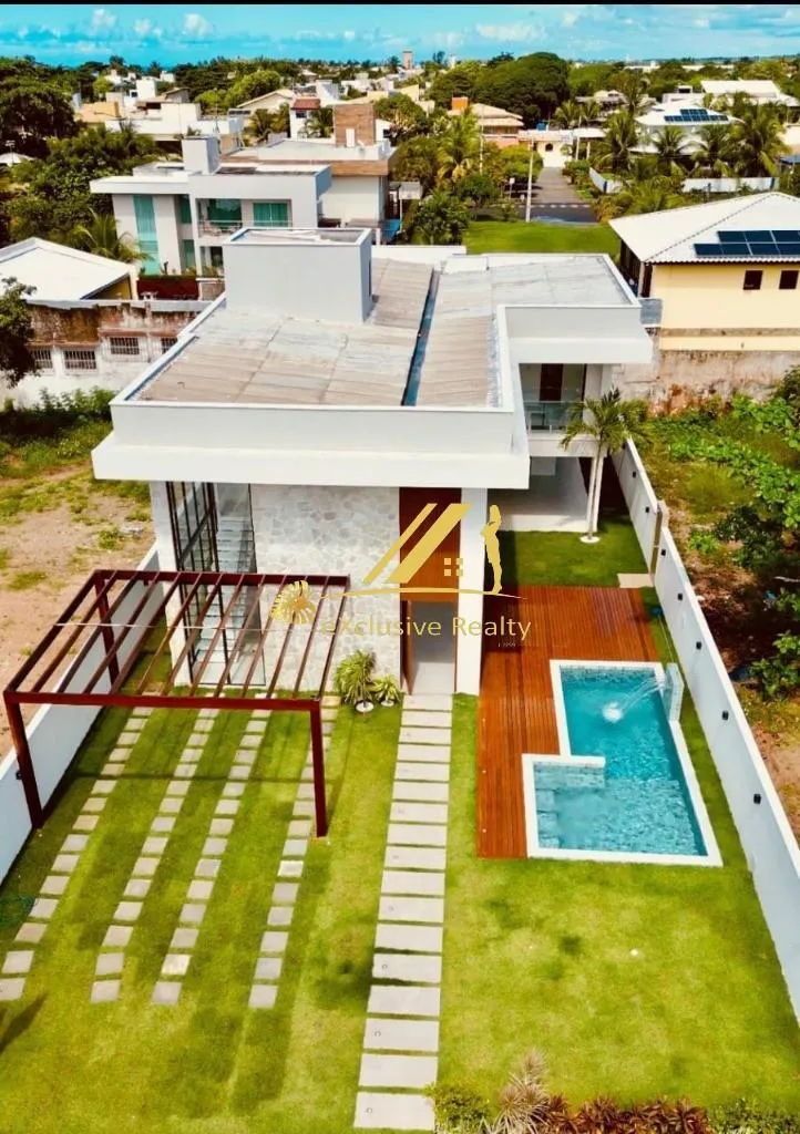Foto do imóvel Casa em Condominio RESIDENCIAL em Camaçari - Bahia, Guarajuba (Monte Gordo)