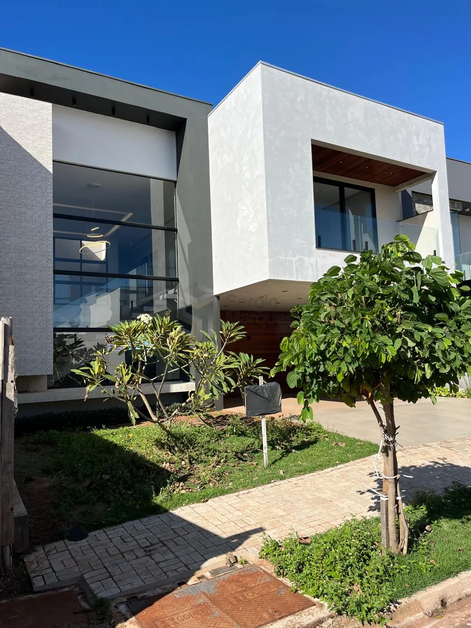 Imagem Sobrado 243m Umuarama-PR 362