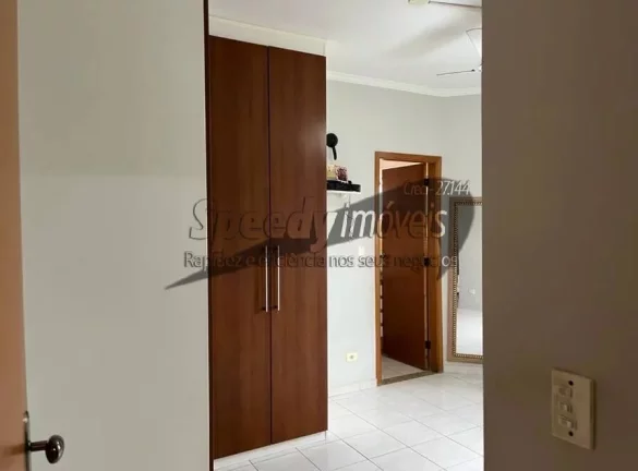 Imagem Apartamento em Santos bairro Gonzaga 3 dormitórios.