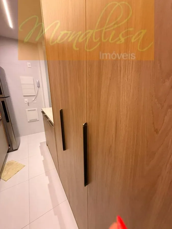 Imagem Apartamento com 2 quartos e 1 suíte na Avenida Lúcio Costa, Barra da Tijuca