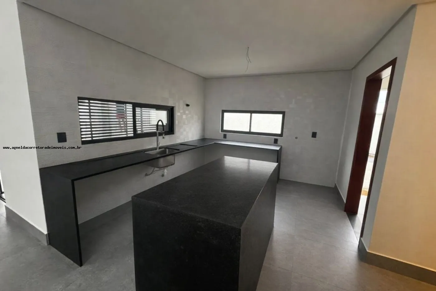 Casa em Condomínio para Venda em Parnamirim, Parque das Nações, 3 dormitórios, 3 suítes, 4 banheiros, 4 vagas