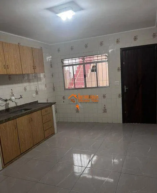 Imagem Imóvel com 5 casas à venda, 200 m² por R$ 1.275.000 - Jardim Paulista - Guarulhos/SP