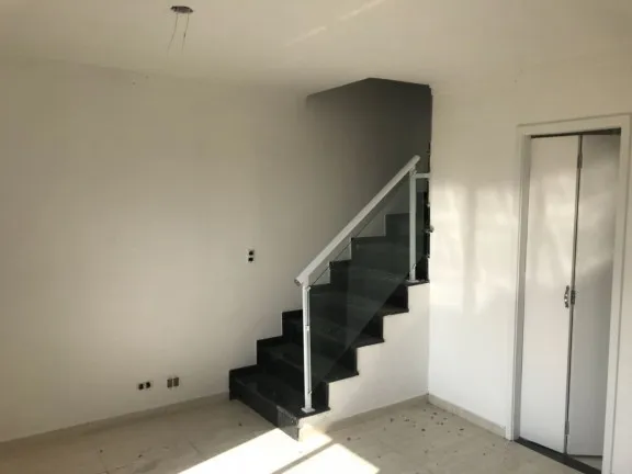 Imagem Sobrado com 3 Quartos à Venda, 90 m² em Vila Ré - São Paulo