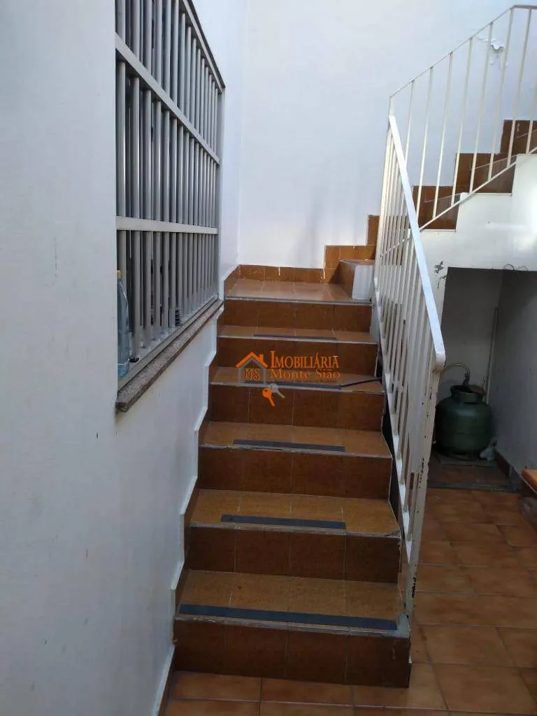 Imagem Sobrado com 3 dormitórios à venda, 190 m² por R$ 689.000,00 - Jardim Munhoz - Guarulhos/SP