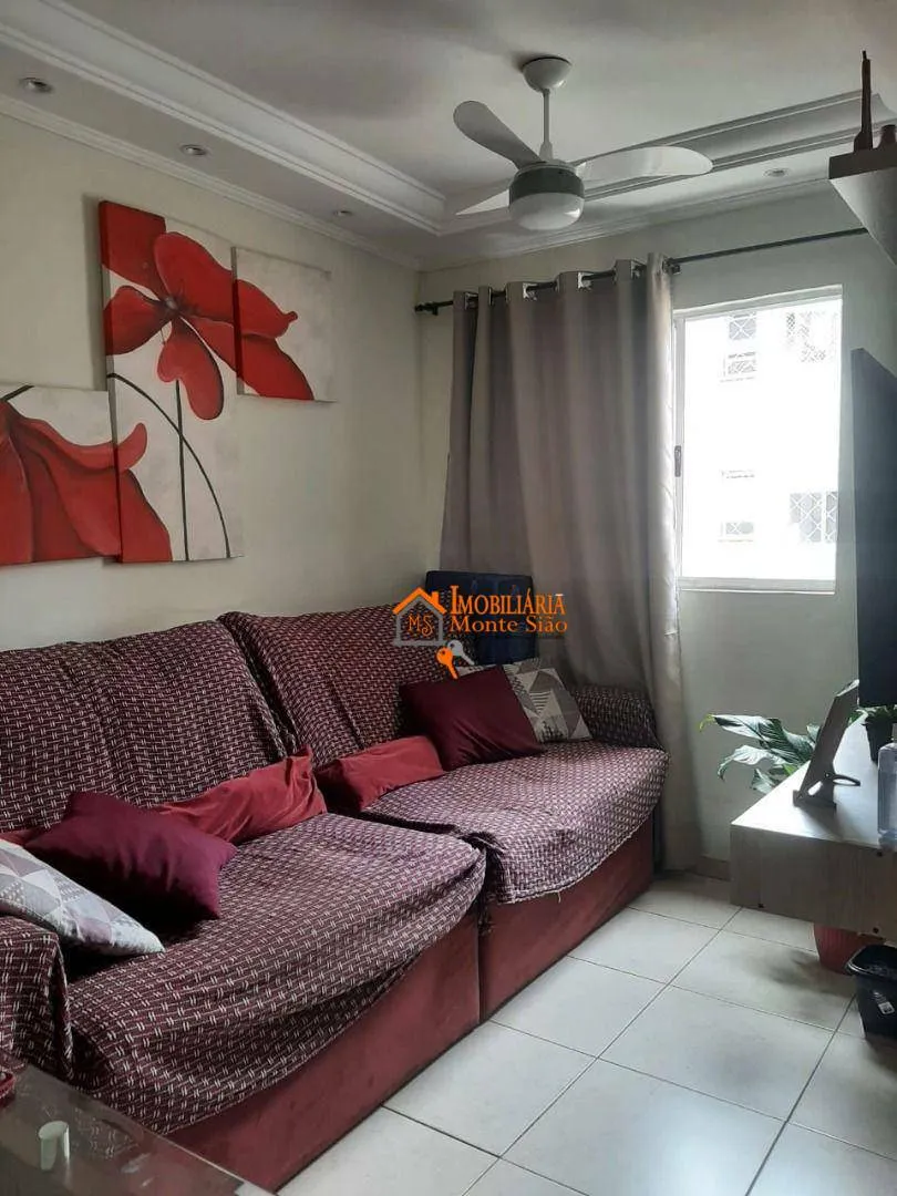 Imagem Apartamento com 3 dormitórios à venda, 56 m² por R$ 315.000,00 - Vila São Carlos - Itaquaquecetuba/SP
