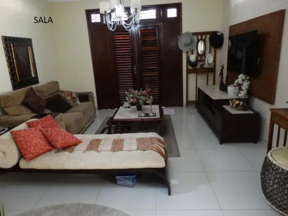 Imagem Casa com 5 Quartos à Venda, 400 m² em Conjunto dos Ipês - São Luís