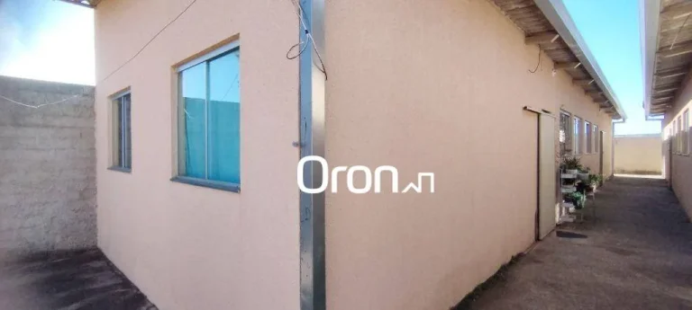 Imagem Casa à venda, 200 m² por R$ 399.000,00 - Setor Orienteville - Goiânia/GO