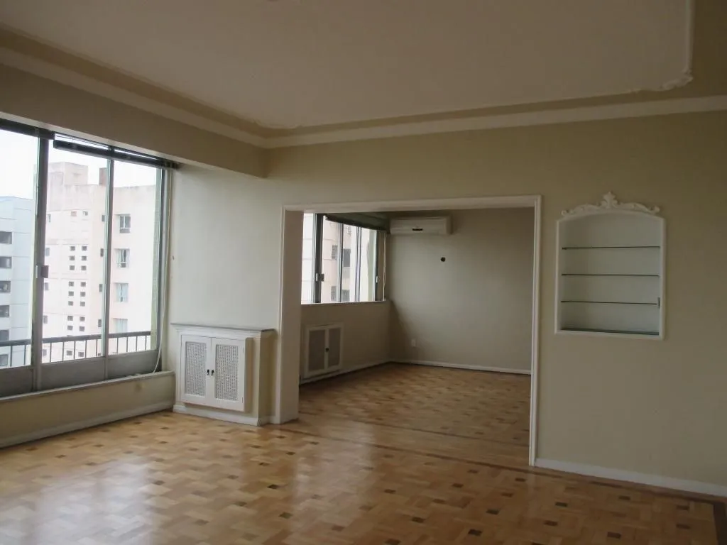 Imagem Apartamento para Venda - 219m², 3 dormitórios, sendo 2 suites, 1 vaga - Centro Histórico