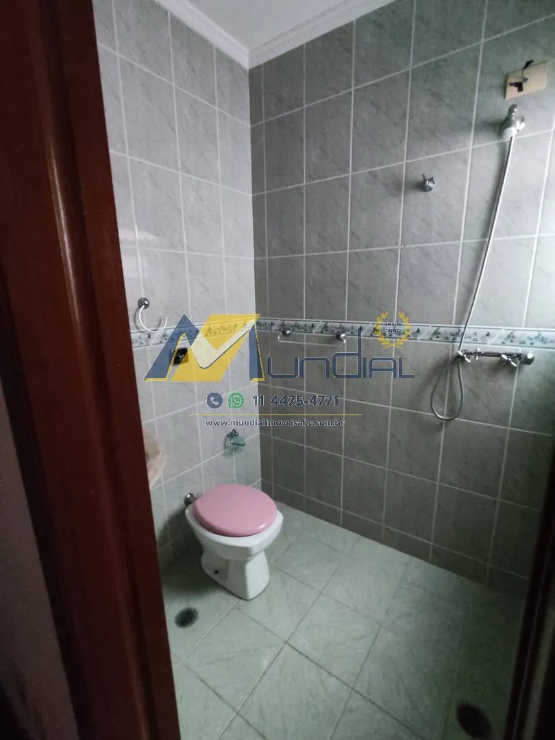 Imagem Sobrado para Locação em Santo André - Conforto, Espaço e Excelente Local.