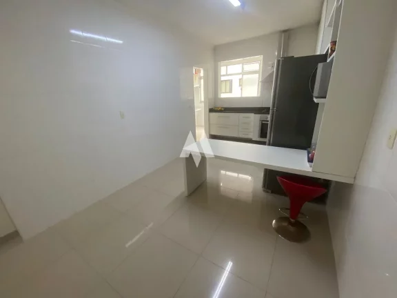 Imagem Apartamento com 139m² na Aparecida poucos metros do mar!